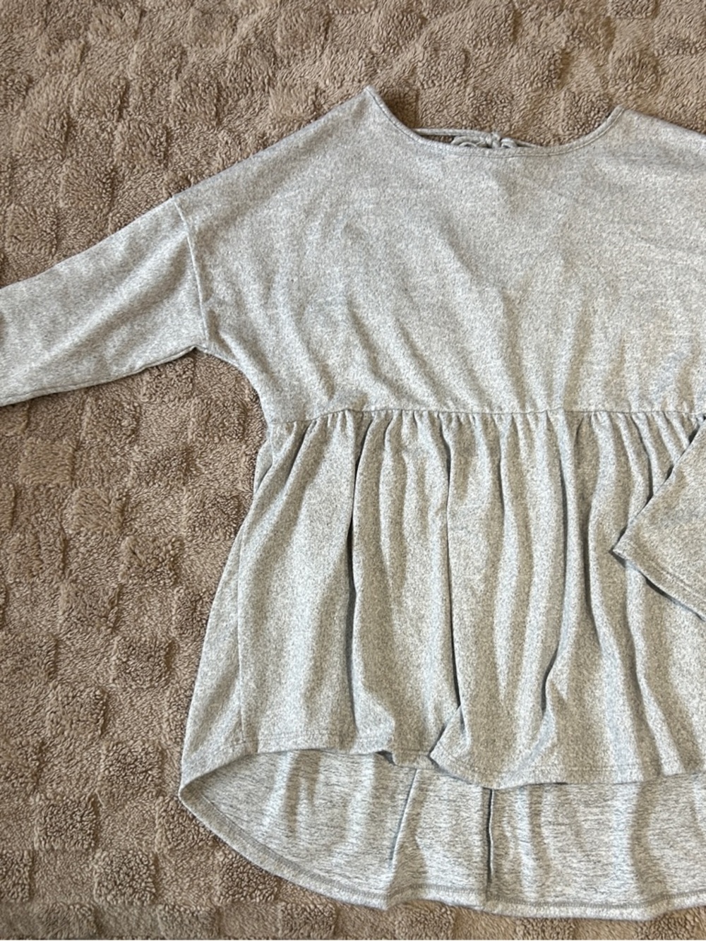 White Birch Gray Babydoll Tunic Top High Low Hem Long Sleeve Size